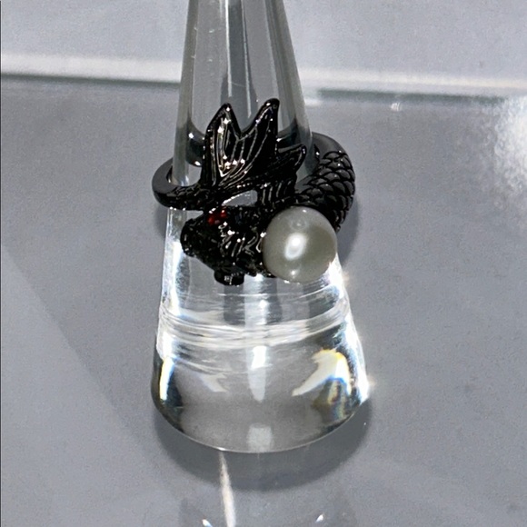 Jewelry - NWOT Gunmetal Plate Sterling Silver Koi Fish Ring With Genuine Pearl Boho